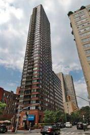 In the heart of Upper east side - 1 bedroom apartment in a full service condo