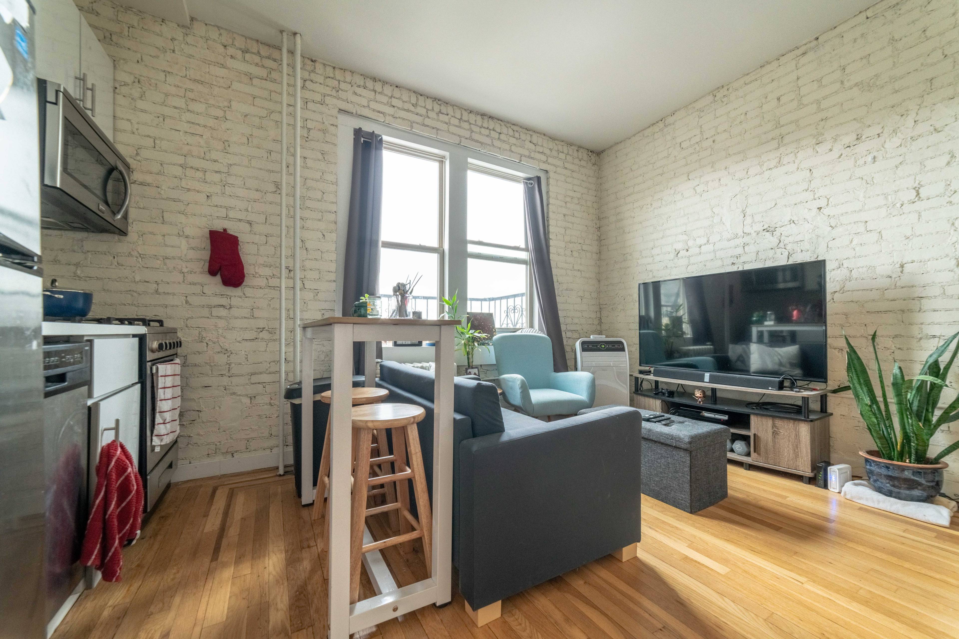 Beautiful Studio located seconds from the Journal Square Path!  Laundry/Elevator Building! Pets Welcome!