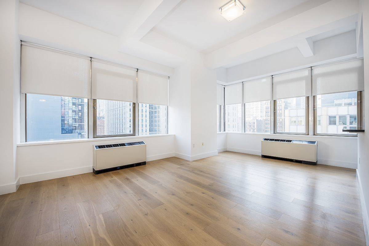 Corner Luxury 3 Bedroom**Natural Light**Large Living Area**Tribeca