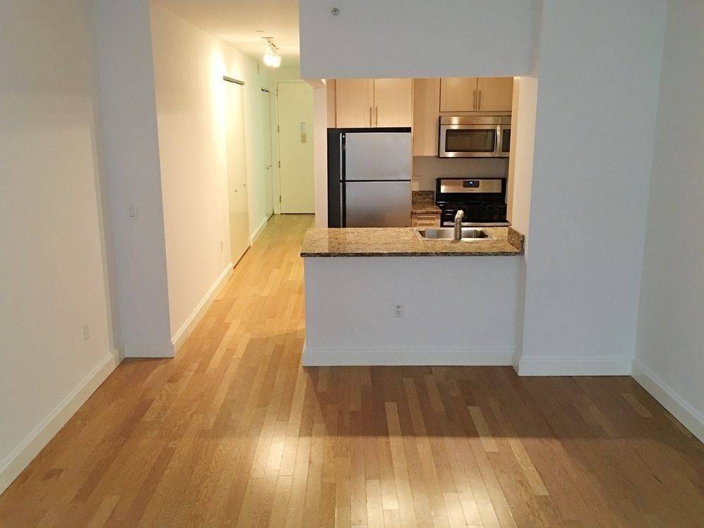 Specious Alcove Studio in Financial District !!!