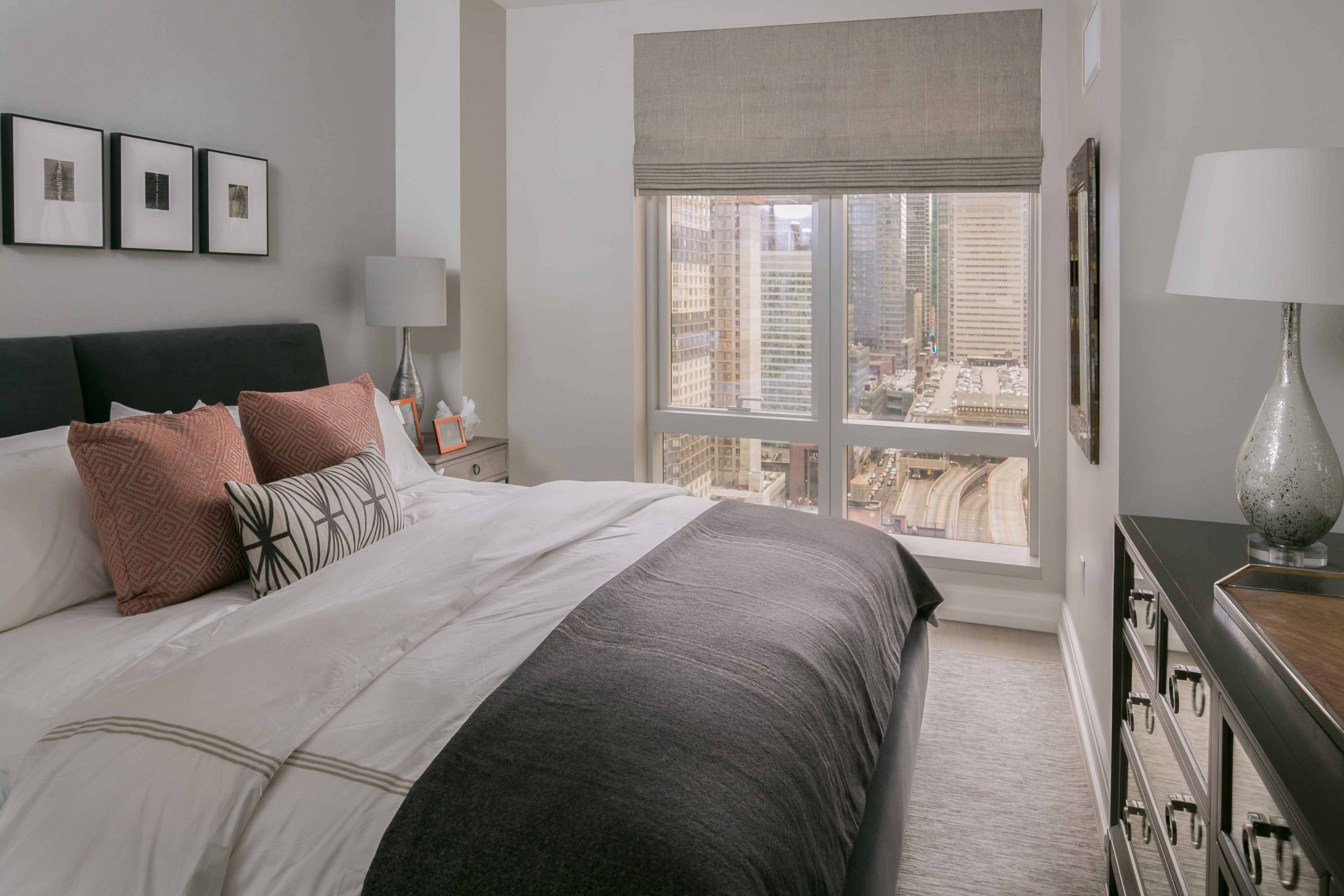 Beautiful Luxurious 3 Bedroom**Bowling Alley**Floor to Ceiling Windows**Hudson Yards