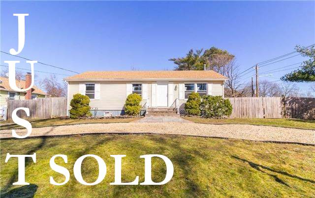 RENOVATED HOME IN MASTIC BEACH
