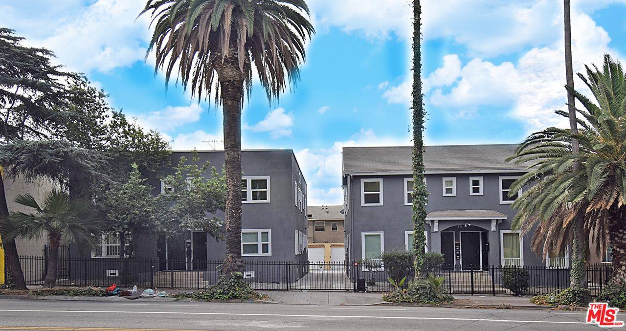 5520 & 5528 Franklin Ave in Los Angeles - 12 BR Multi-property Development Hollywood Hills East Los Angeles