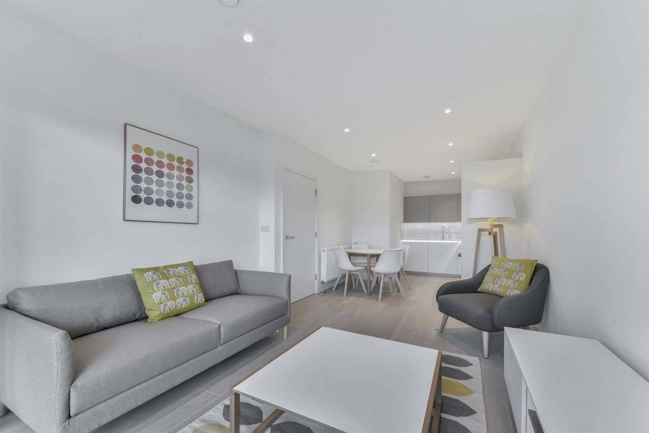 One Bedroom Apartment in Burnell Building, Cricklewood NW2