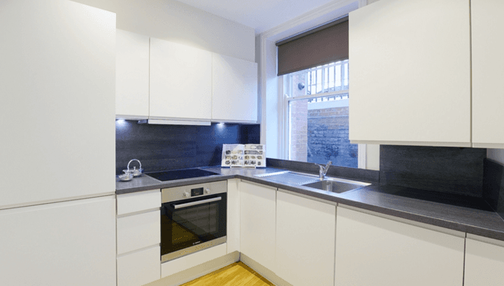 Modern 1 bedroom Apartment to rent in Ravenscourt Park, London, W6