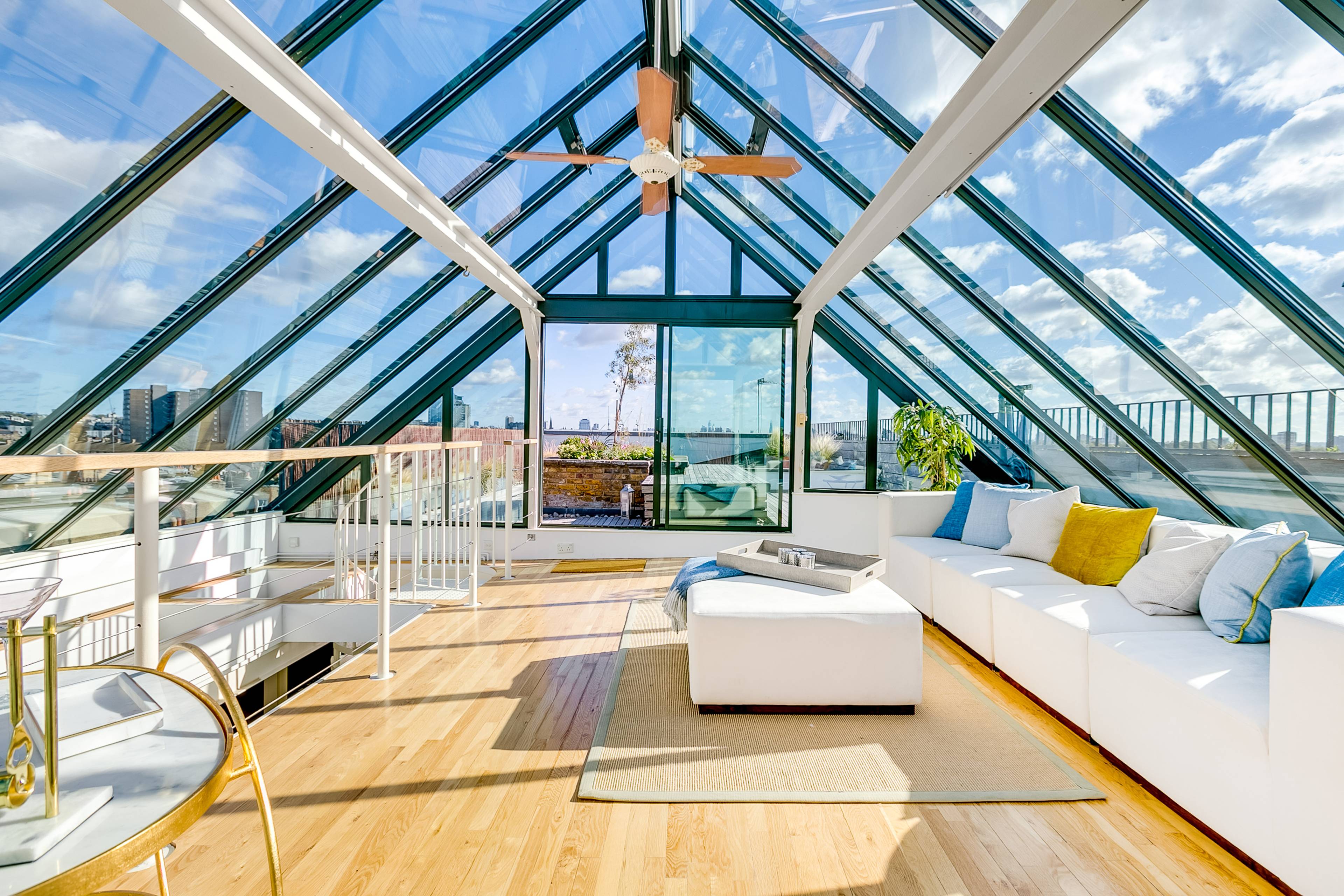 Breath-taking West London Penthouse