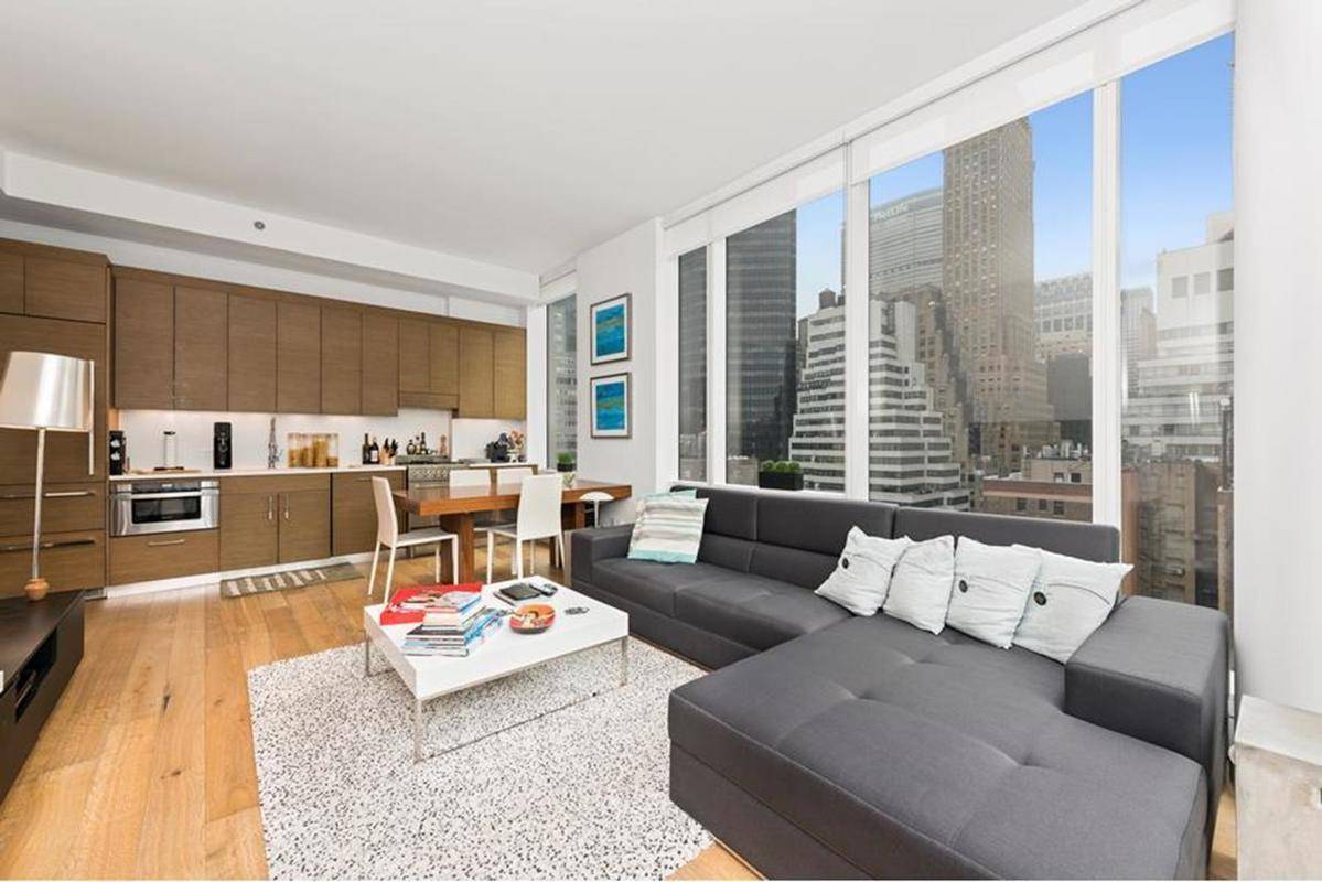 Gorgeous 1 Bedroom - High Floor - Breathtaking Views of the Chrysler & Empire State Buildings - Midtown East - Grand Central