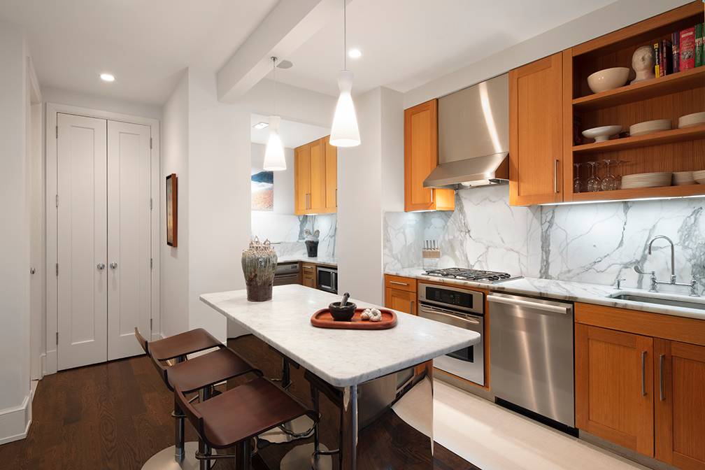 STUNNING 2BD/ 2BTH in Vibrant Chelsea