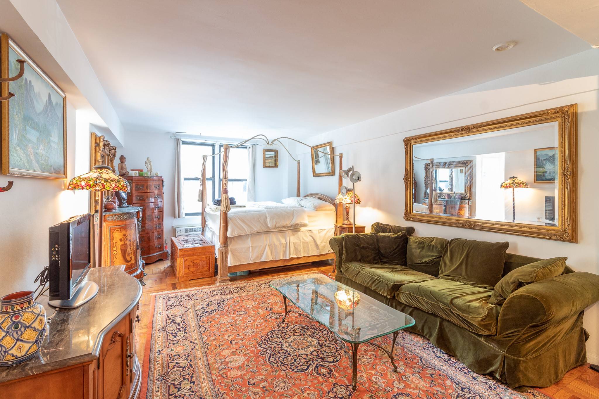 CALL TO VIEW! MAY MOVE-IN ! Spectacular!FURNISHED!Studio!  $2,500