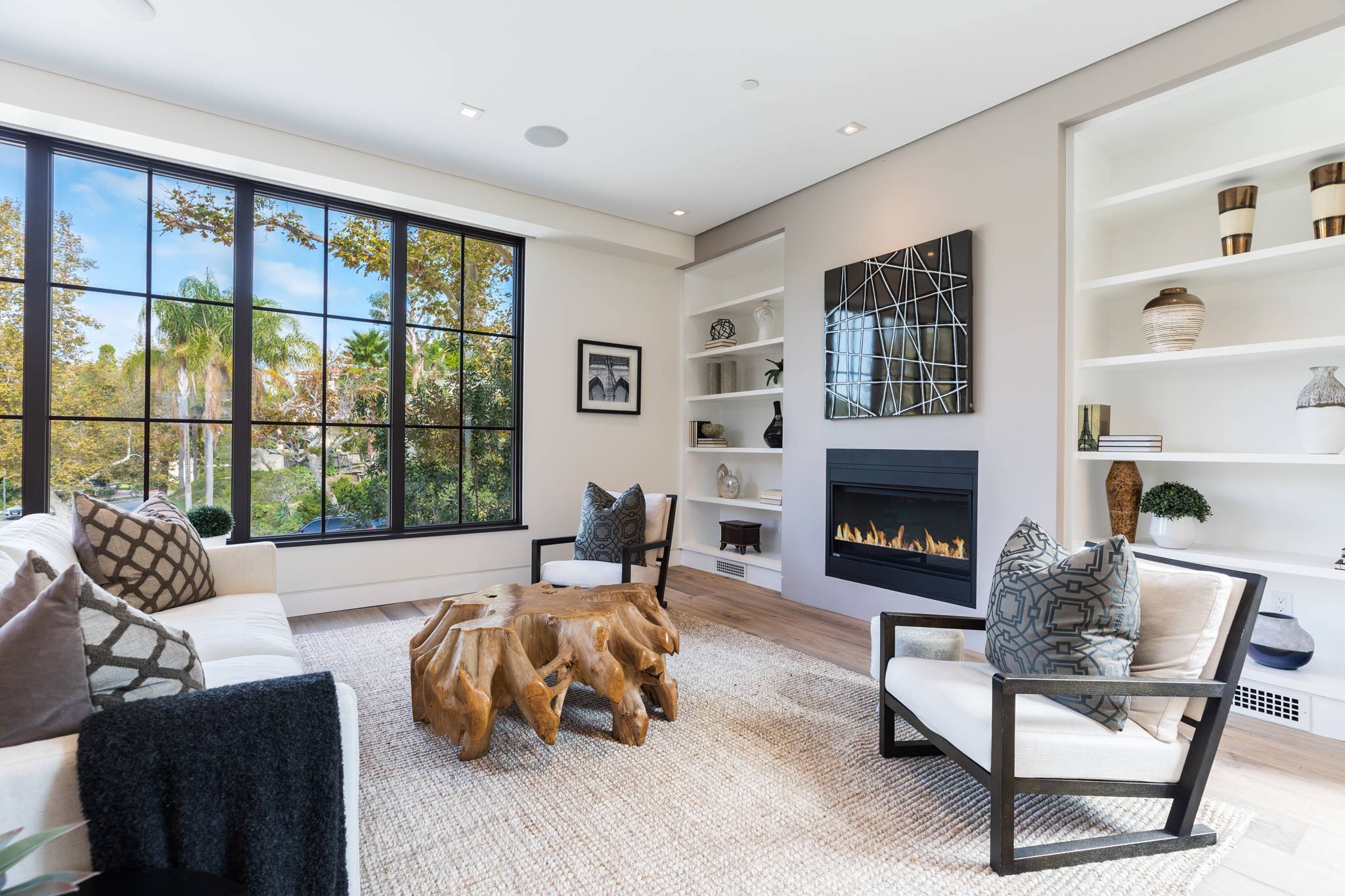 Welcome to this Cheviot Hills artistically inspired architectural masterpiece.