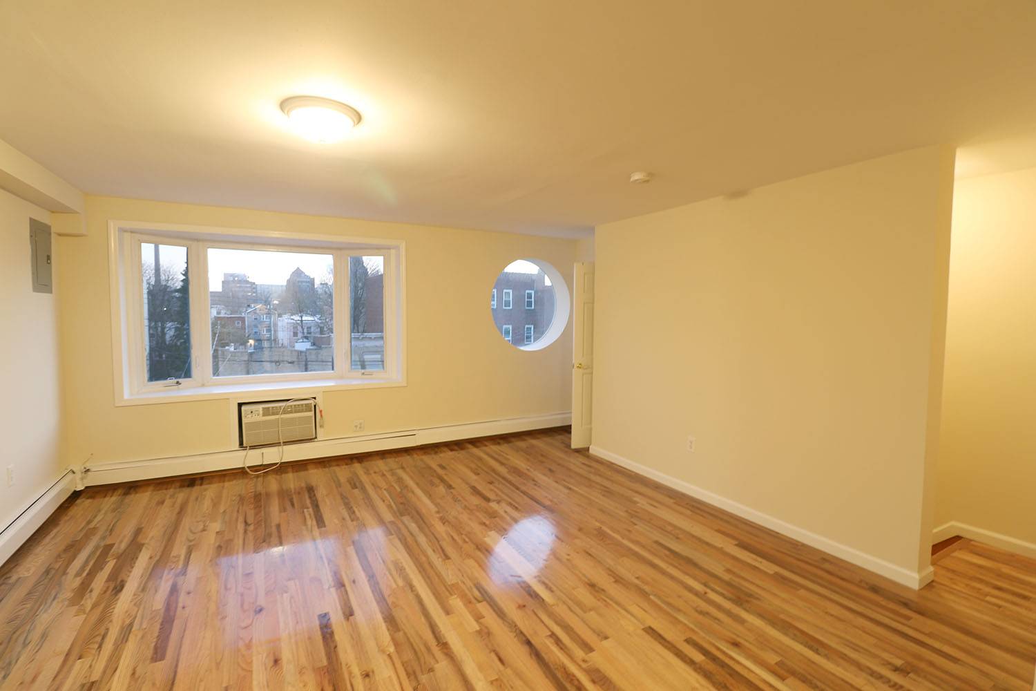 Spacious 3 Bedroom 2 Bath in Wingate / Prospect Lefferts Gardens