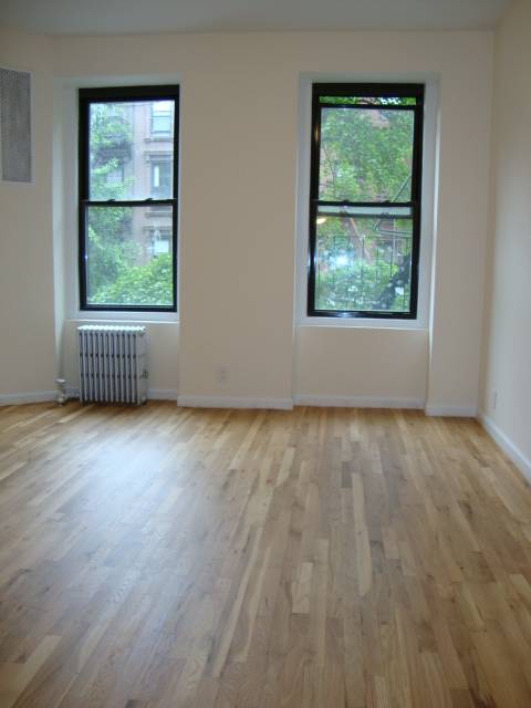 MASSIVE 3 Bedroom Apartment on the Fabulous Upper East Side! TOTAL RENOVATION*LAUNDRY*GORGEOUS!!!