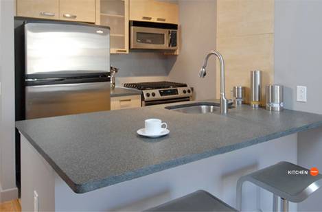 TERRIFIC ONE BEDROOM APARTMENT! Offers TREMENDOUS City Views!!