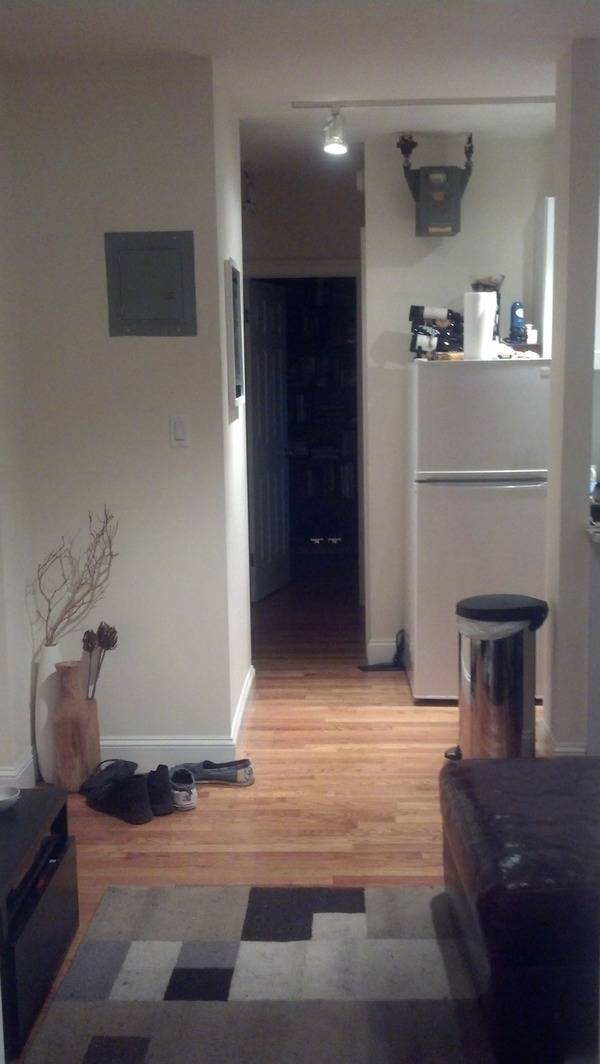 True 2 Bedroom in Great Midtown East Location for MAY 1st LOCATED ON E50/3rd AVE