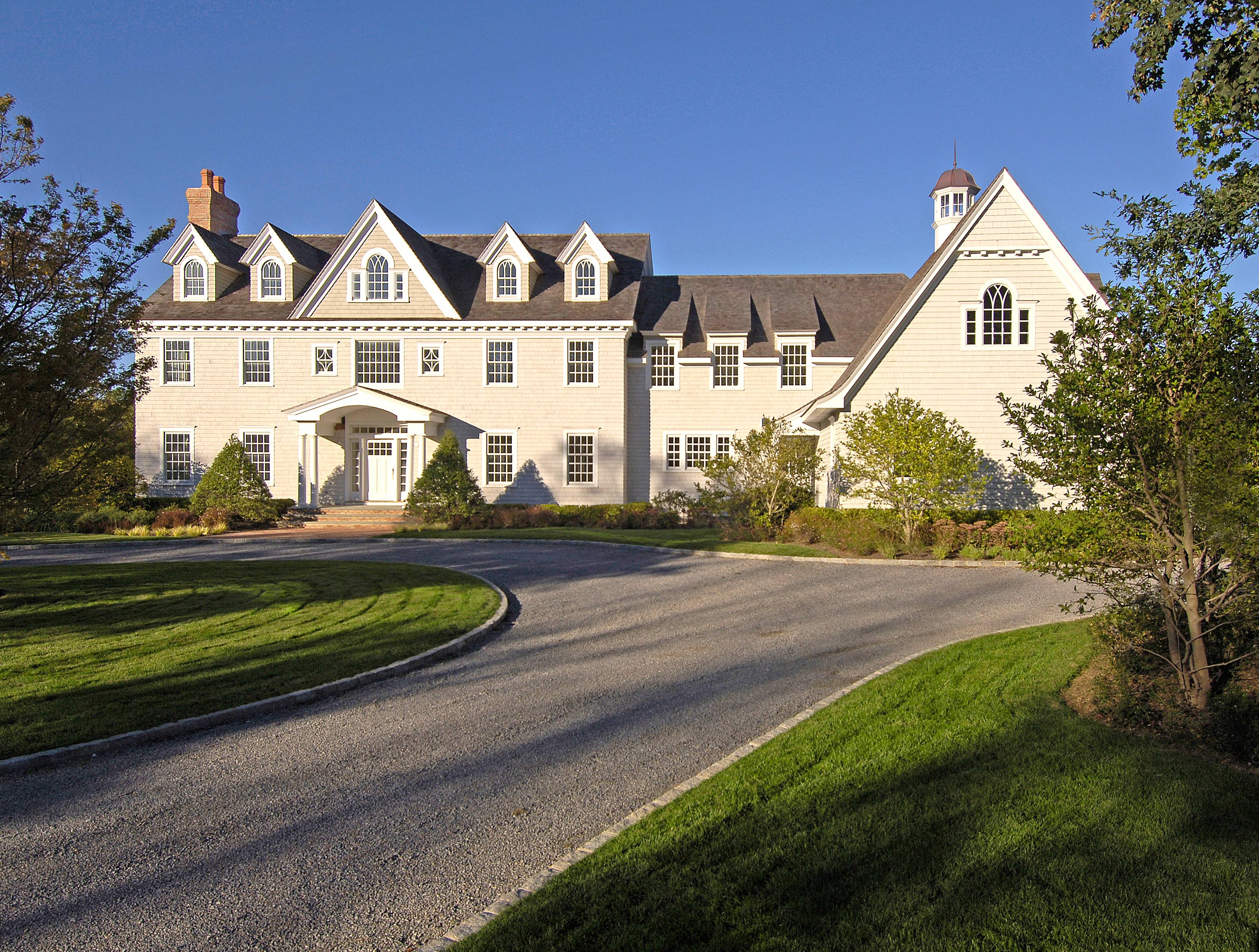 BRIDGEHAMPTON SOUTH - New Construction
