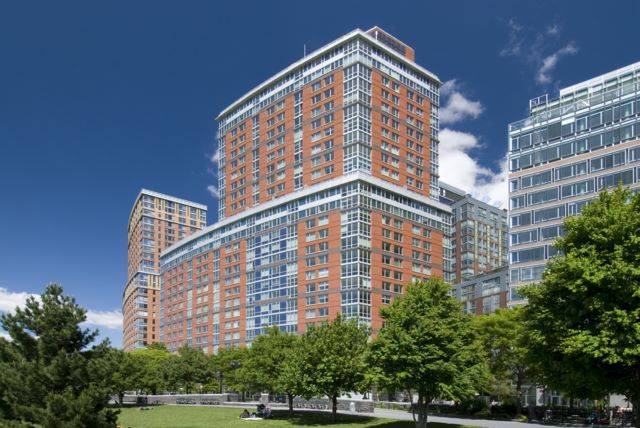 Luxury Manhattan Living in the heart of Soho!!! No Fee- LOVE IT 