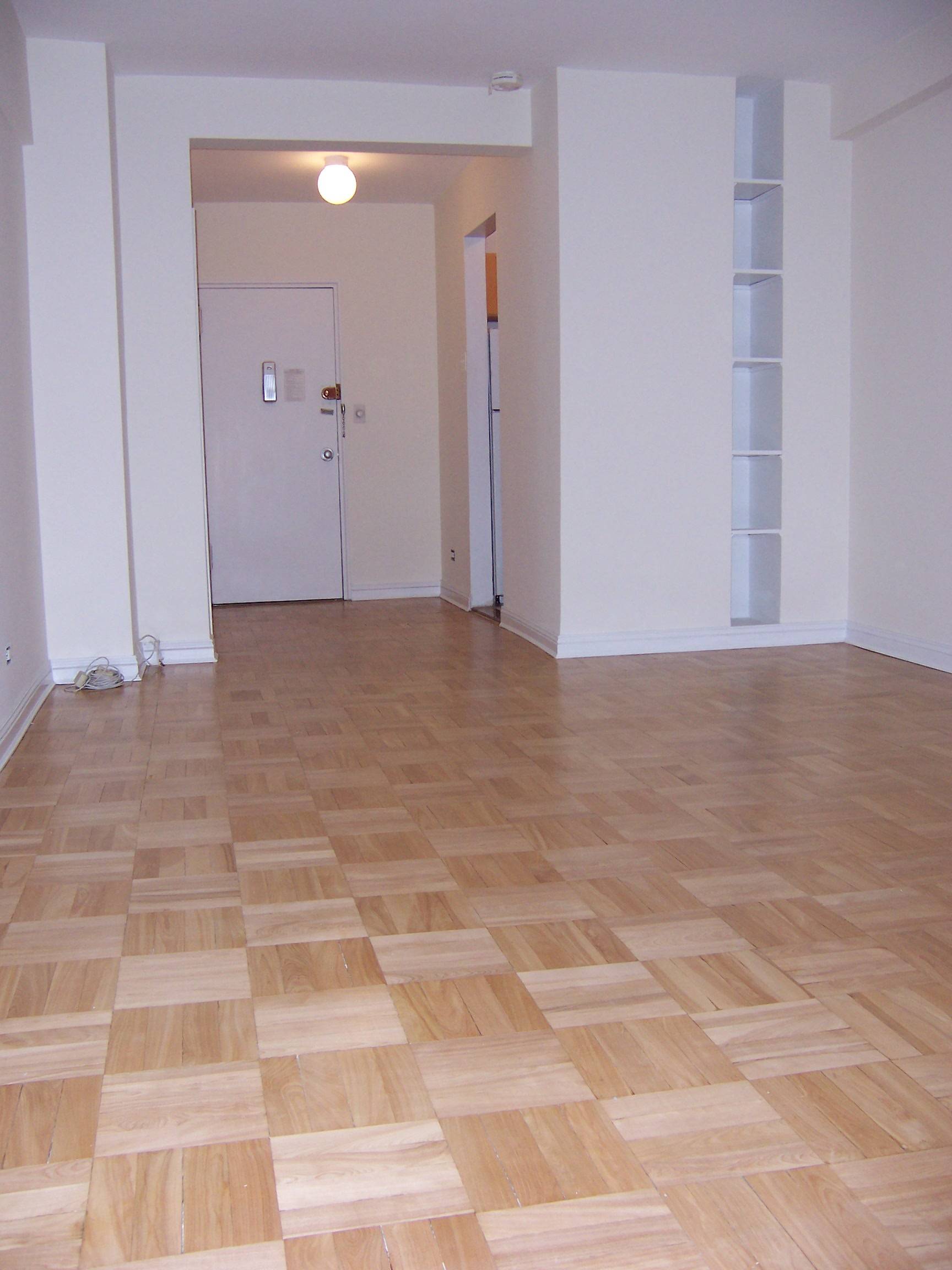 Wonderfully Renovated Spacious Alcove Studio Condo in Heart of Murray Hill on Park Avenue!! Very LOW Common Charges and RE Taxes!! Call NOW!!