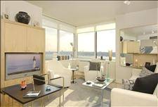 Upper West Side, Riverside Boulevard and 68th Street, 2 Bedrooms and 1 Bathroom