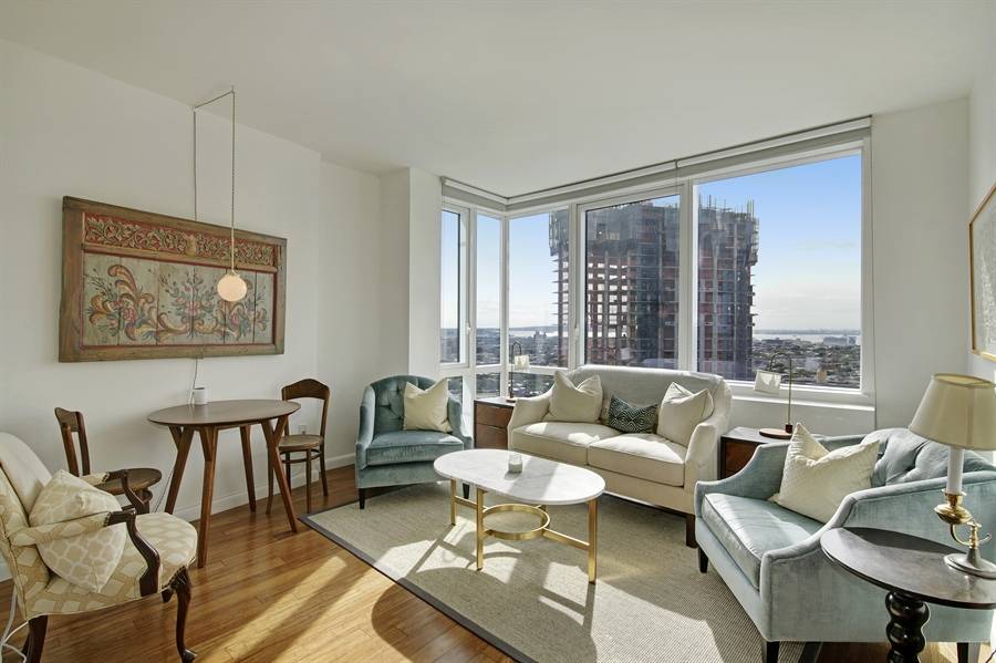 NO FEE Newly Renovated 1 Bed in Fort Green Steps from the Subway