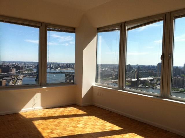 DOWNTOWN Manhattan ## Corner UNIT Facing BK Bridge ## Manhattan Bridge ## Seaport ## EXTRAORDINARY VIEWS ## Convert 3 Bed-$4700 / month