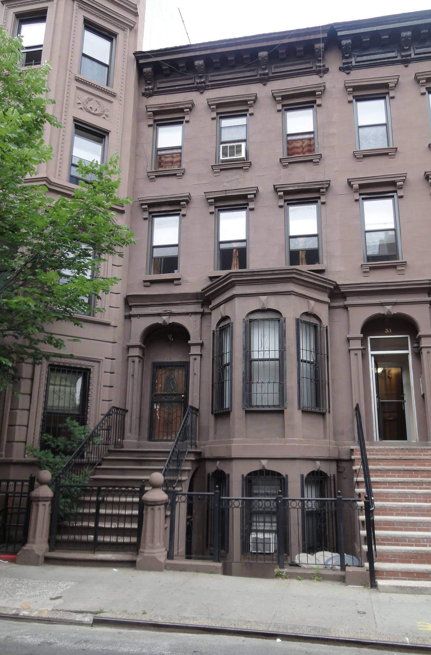 Prime Central Harlem 3-Unit Townhome Prime for Multiple Uses