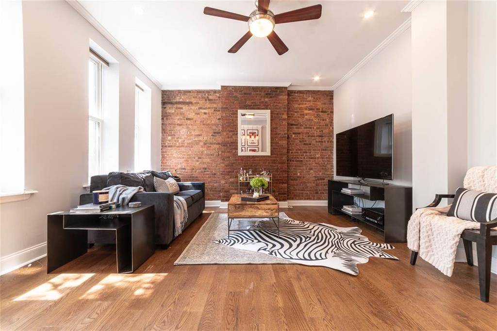 2BR/1.5BA Condo in Hamilton Park