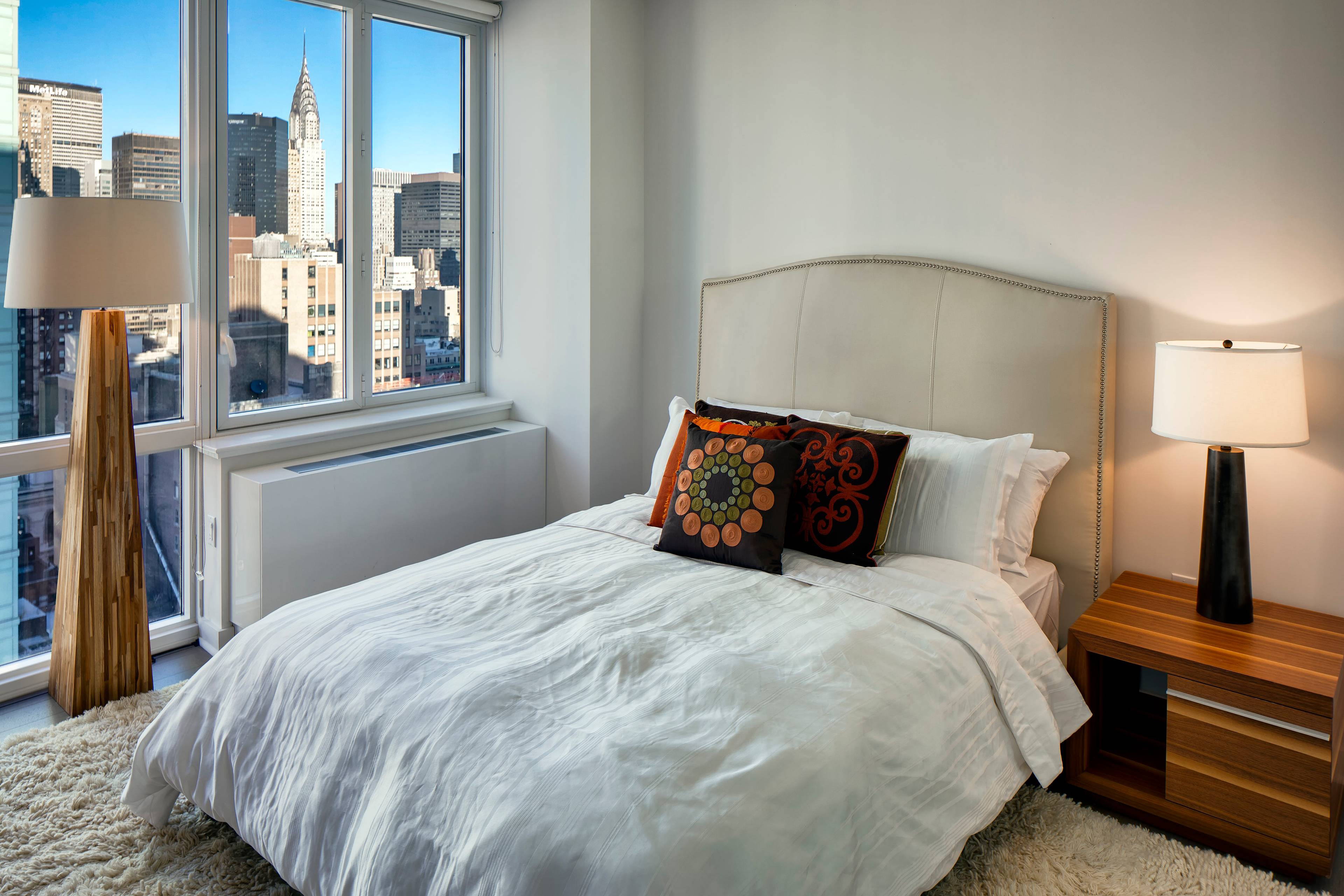 Luxury Apartment**Modern Studio**Floor to Ceiling Windows**Midtown South