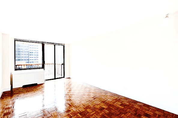 Beautiful 1 BR by Grand Central ~ Private Balcony ~ Luxury Bldg ~ No Fee!