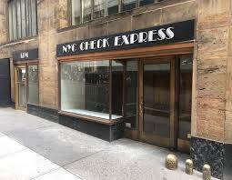 COMMERCIAL: Exceptional Retail Opportunity One Block From Grand Central