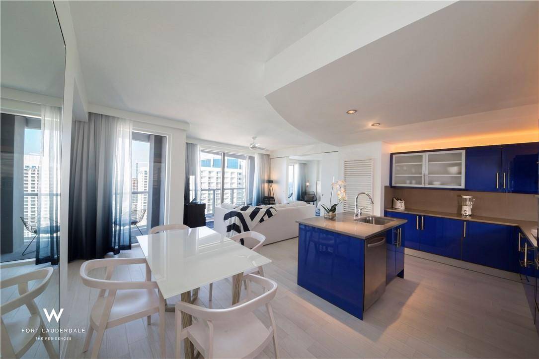 W OCEANFRONT RESIDENCES