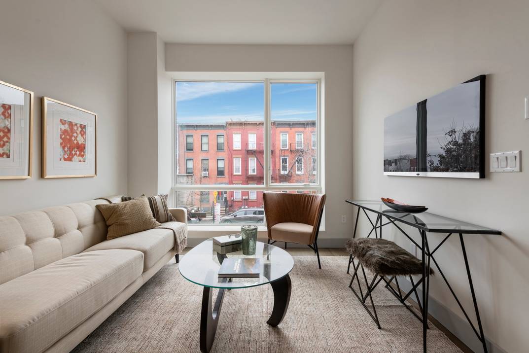 NEW DEVELOPMENT | LUXURY ONE BEDROOM CONDO AT THE HILL!