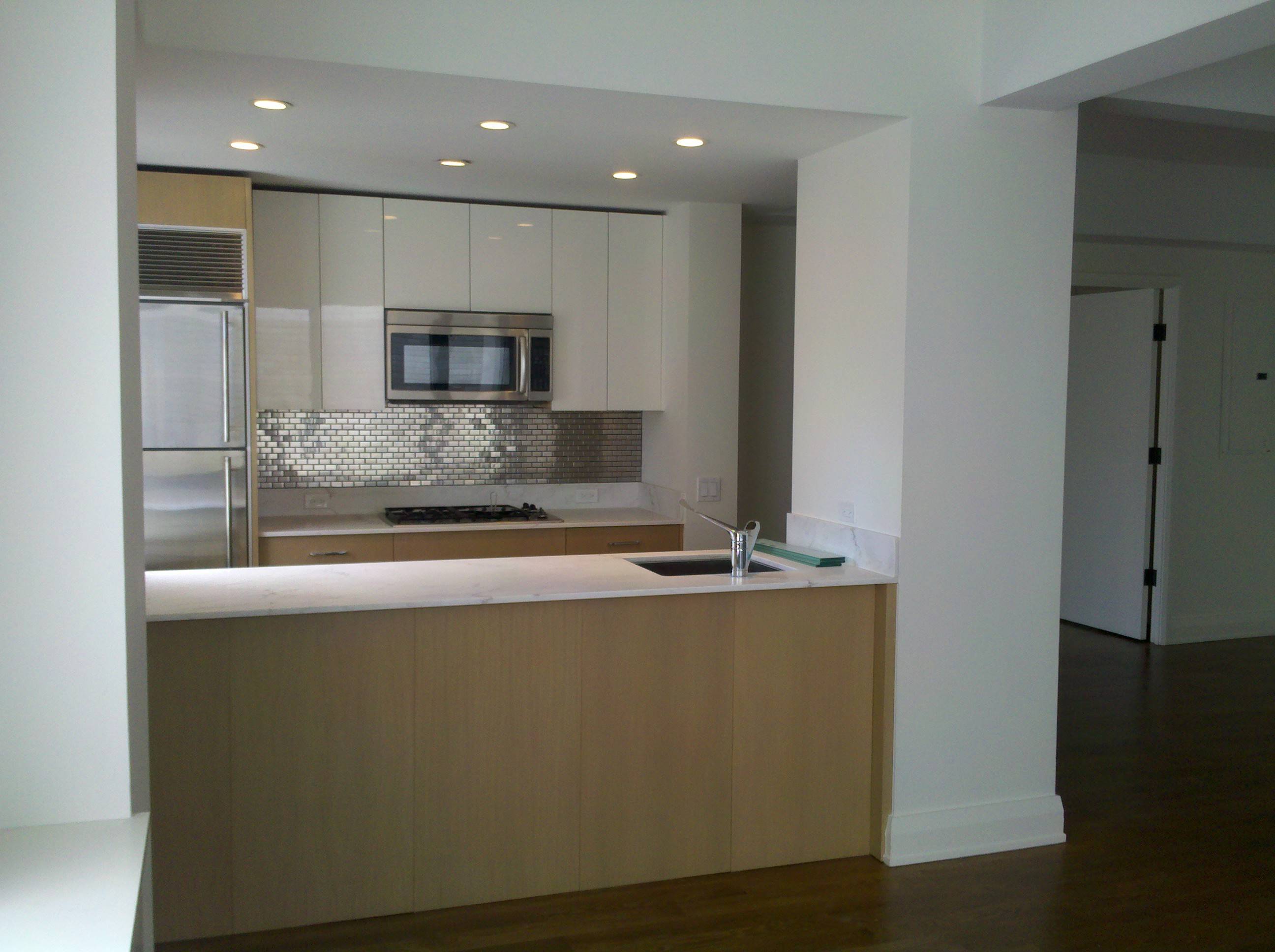 Midtown East 2 Bedroom, 2 Bathroom For Sale Near Radio City Music Hall
