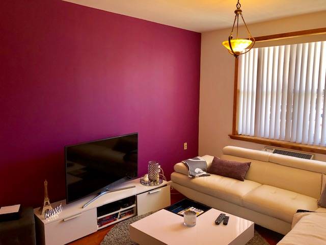 Charming one bedroom with Storage and Washer/ dryer in Astoria