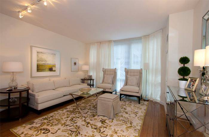 Midtown West,  Large 1 Bedroom 1 Bathroom, Washer and Dryer, Full Service Luxury Building,  Fitness Center,  No Fee