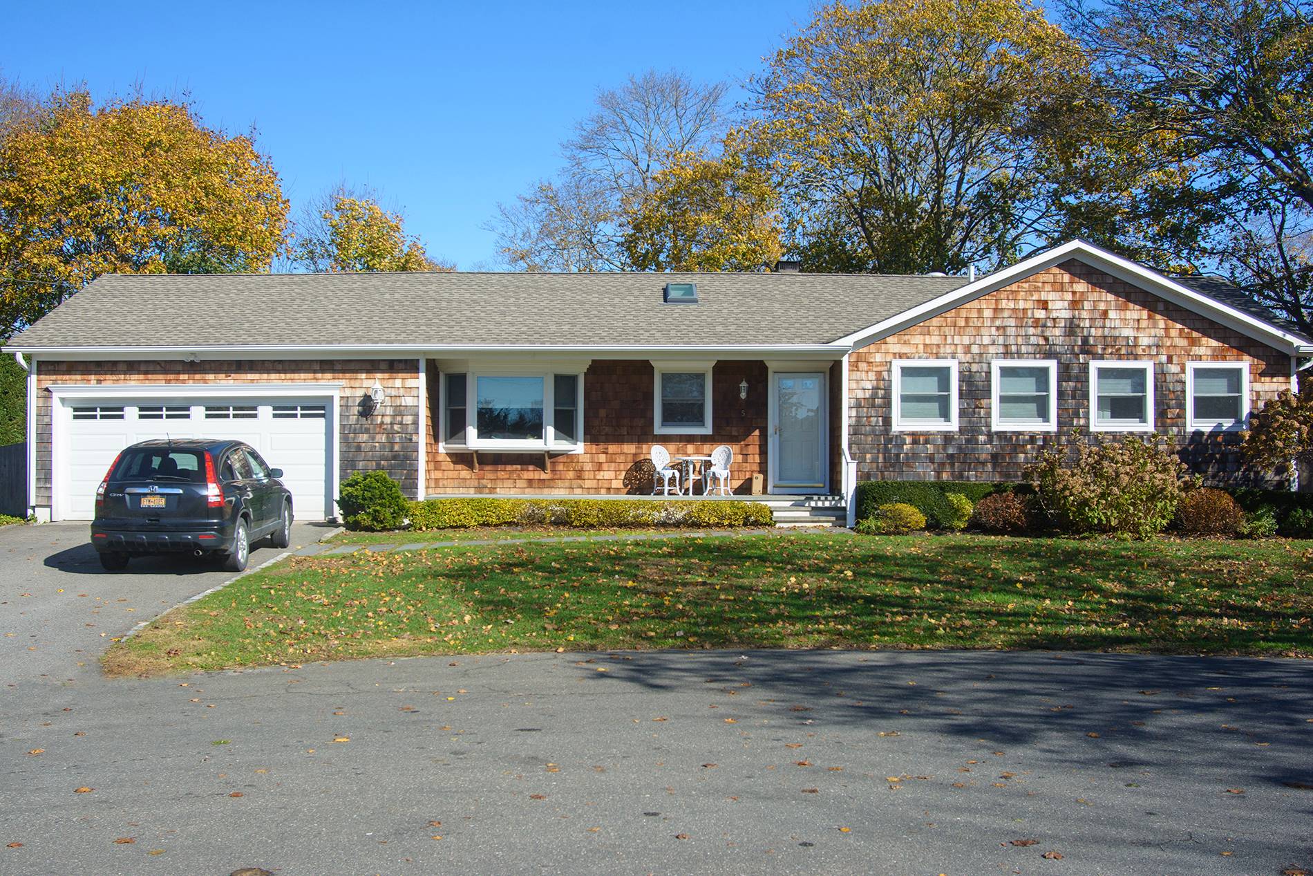 Renovated Ranch East Quogue