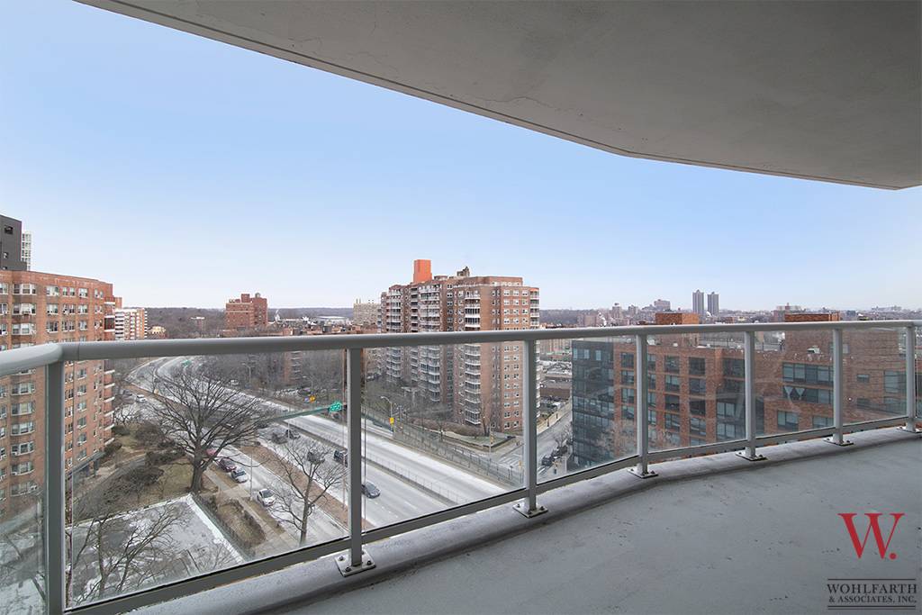 Space, views and light abound in this gracious, centrally air conditioned three bedroom, three bath high floor home.