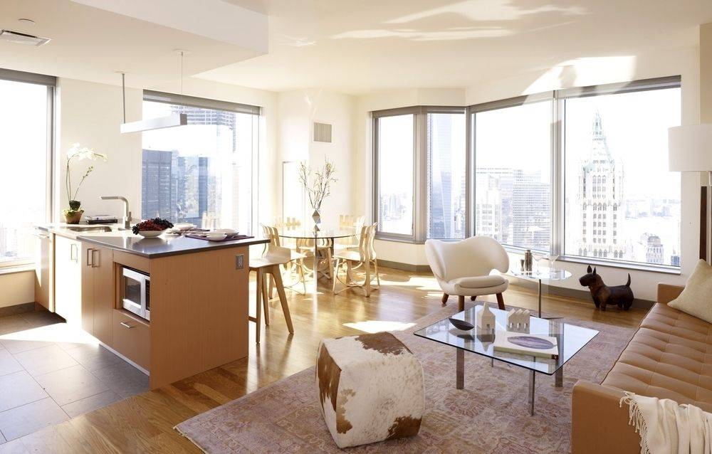 High End Corner 2 Bed Apartment in Financial District with Abundant Closet Space