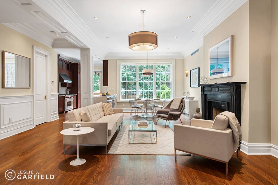 Originally built in 1829, 113 Willow Street offers the rare opportunity to own a 24' wide, mint condition, Federal style townhouse.