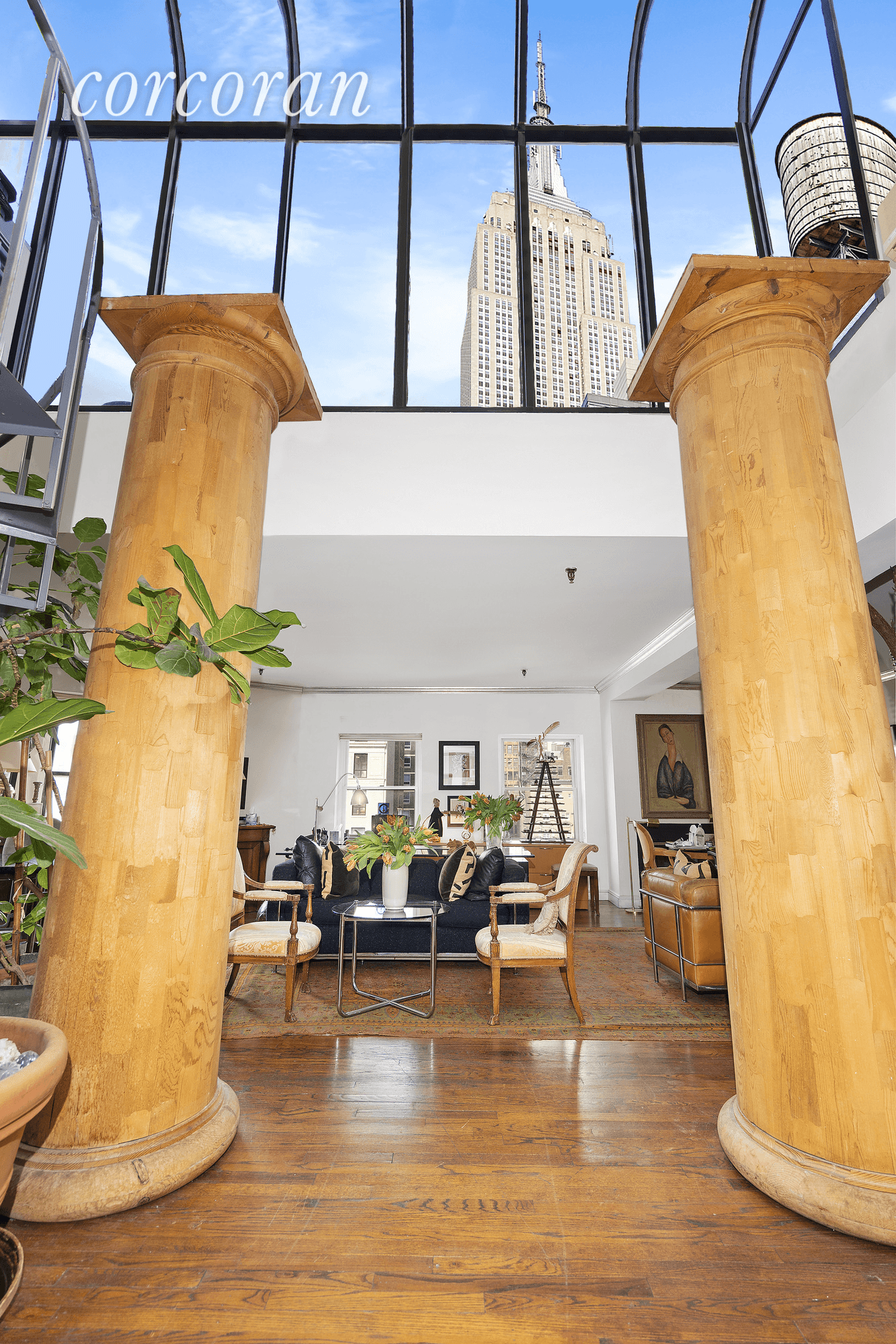 At approximately 1938 sq ft, this loft was originally built as a 2 bedroom.