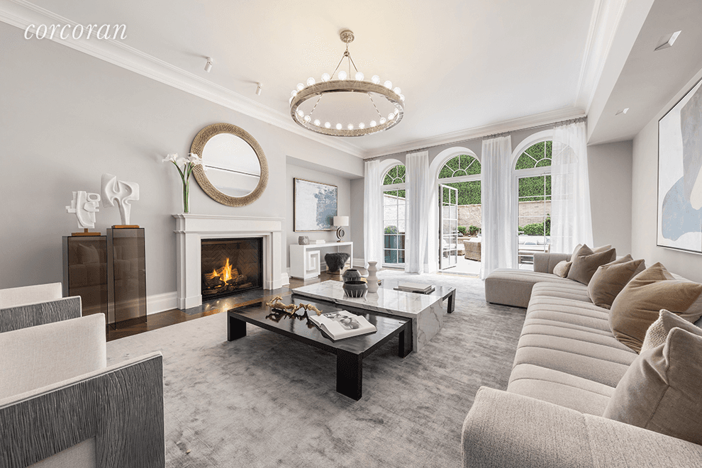20 East End Avenue's stunning three story townhome custom designed by the world renowned architect Robert A.