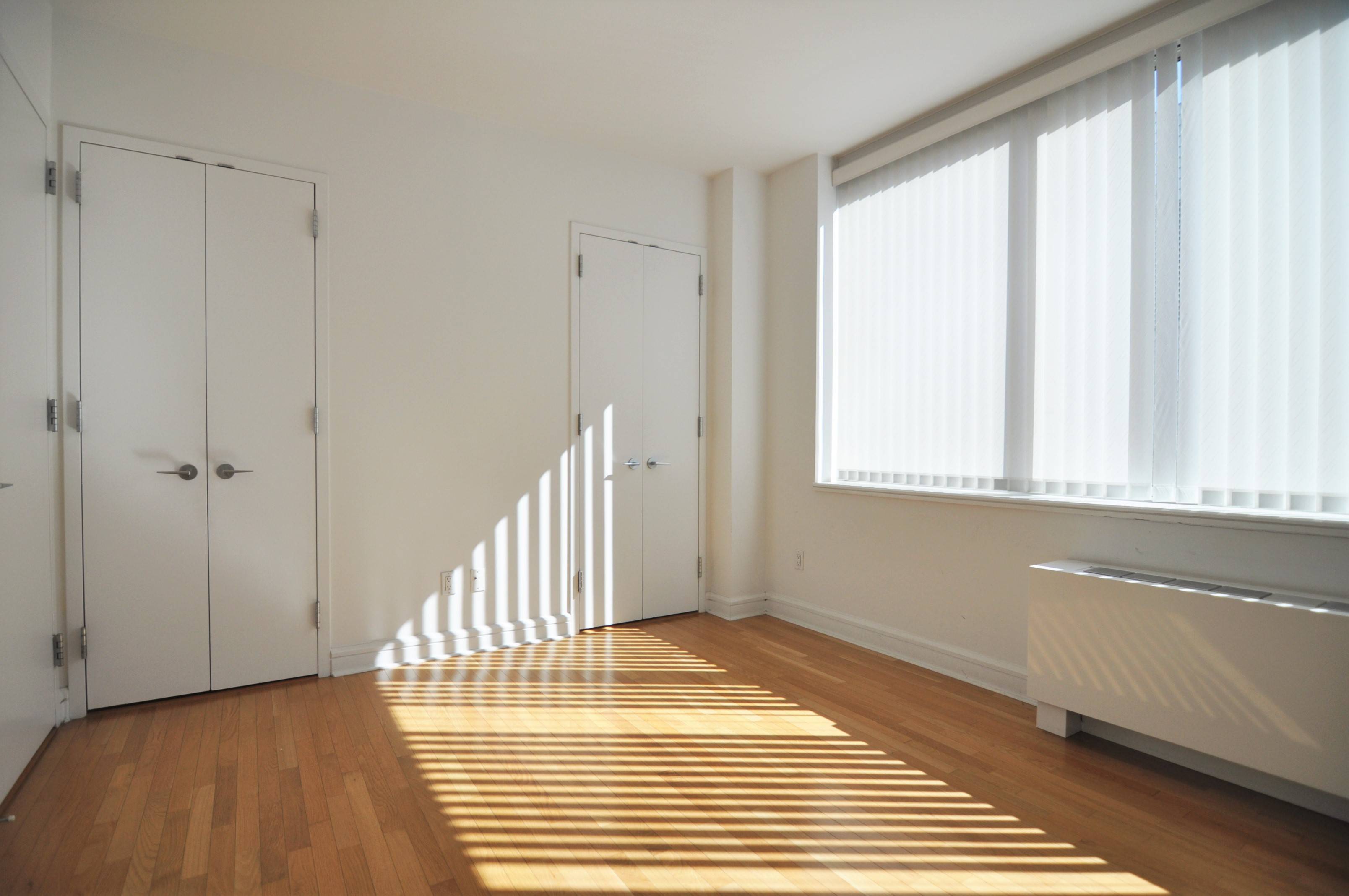 Spacious 1 Bedroom Apartment with in-unit Washer & Dryer
