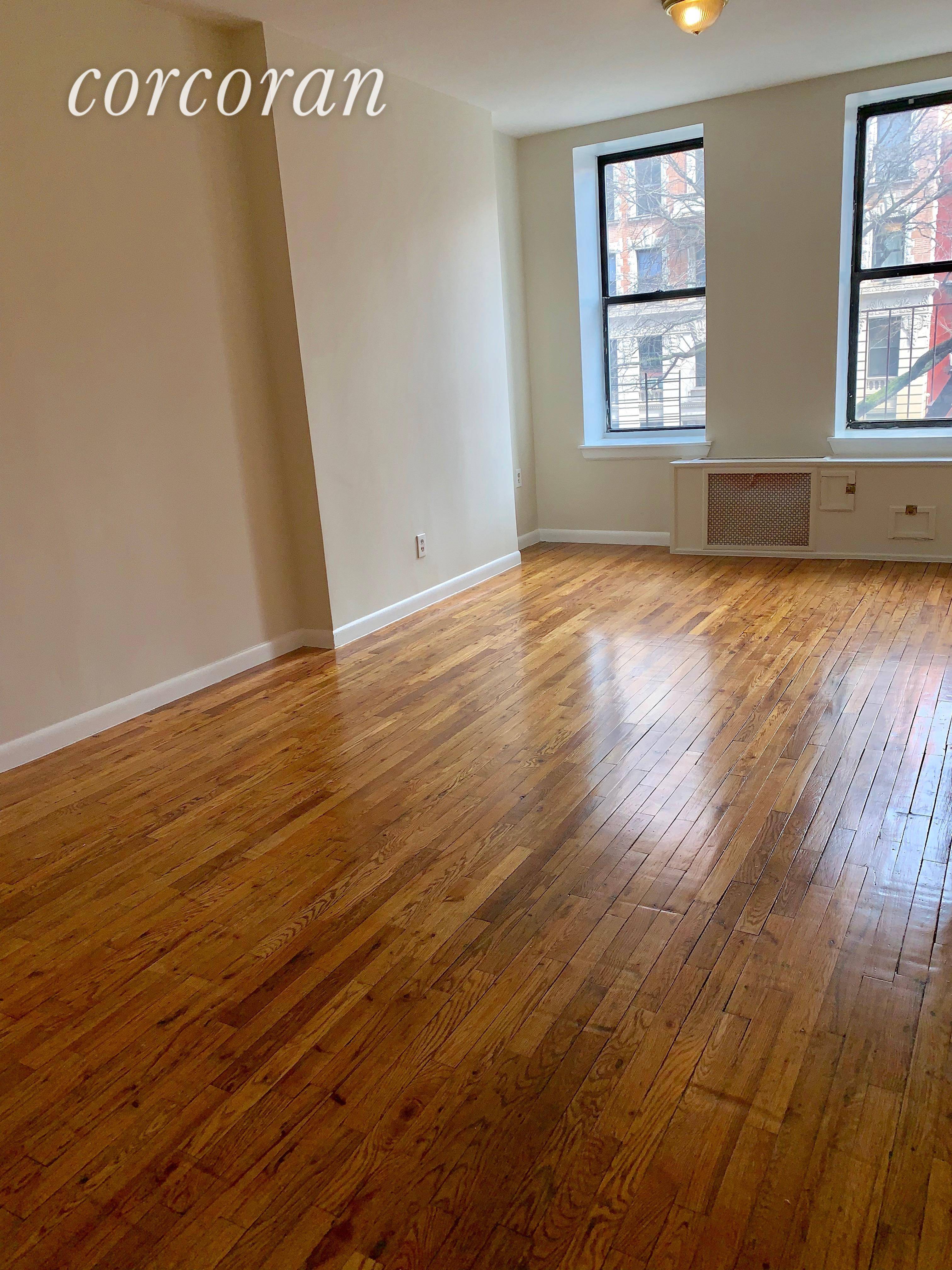 Located between Morningside Avenue and Manhattan Avenue on 116th Street this beautiful 2 Bed 1 Bath apartment is a block away from Columbia University and across the street from Morningside ...