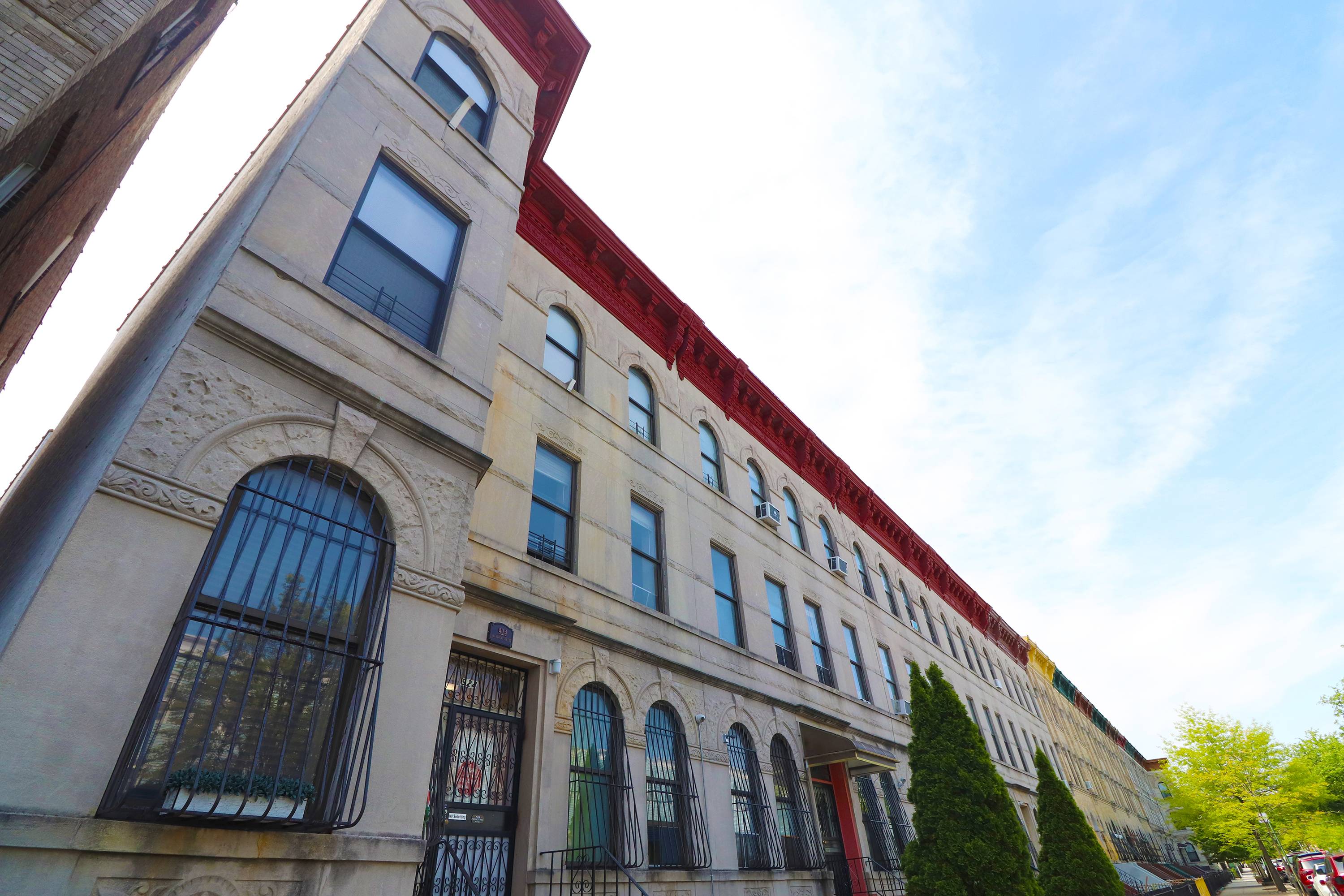 Massive Two Bedroom For Rent in Stuyvesant Heights