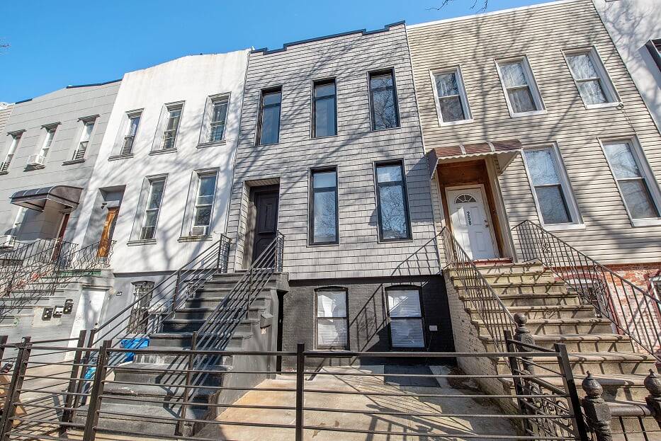 260 Woodbine st. is a 3 story 2 family renovated townhouse located on a beautiful tree lined block in the heart of BUSHWICK.