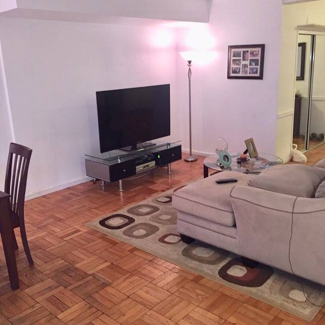 ** 333 E.46 St ** Reduced Rent **Alcove studio Super bright** 24 Hr.Door man