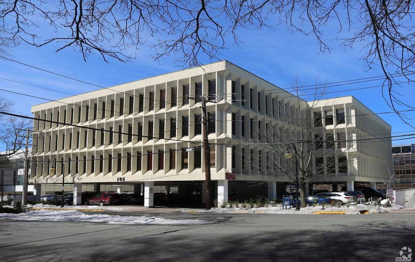 1790 SQ FT office space at the corner of the third floor.