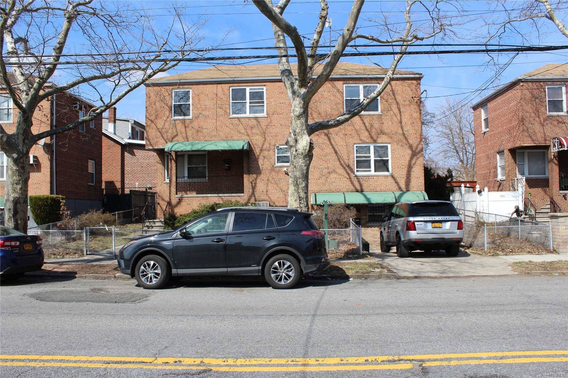 Newly renovated home located in the heart of Pelham Gardens.