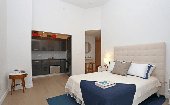 Beautiful Studio with Modern Kitchen in FiDi NO Fee Walking Distance to Train