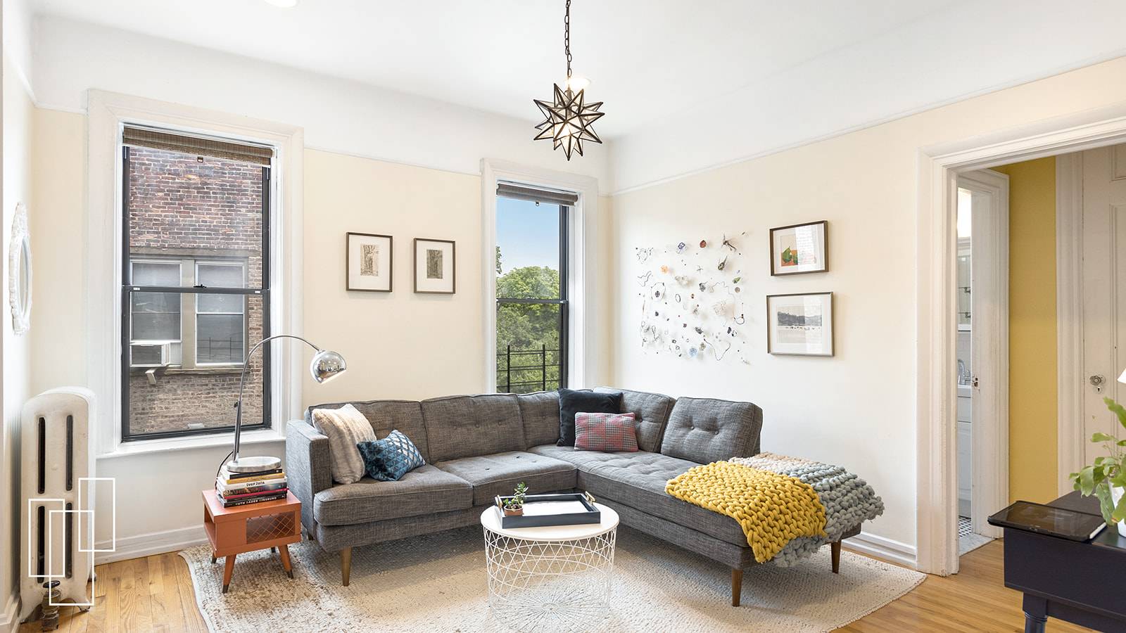 Located in a coveted building along Prospect Park Southwest, this bright, beautiful home rests on the top floor overlooking treetop views and spectacular sunsets.