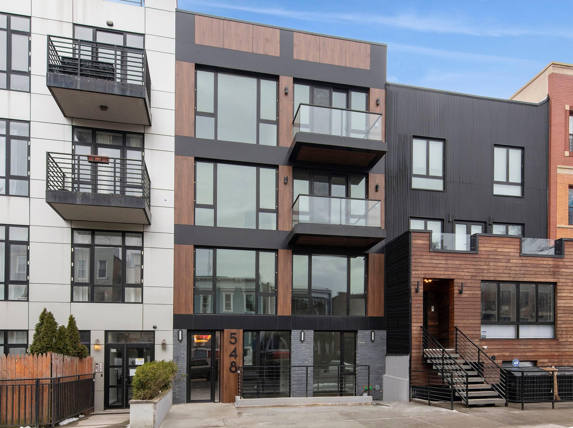 Luxury Huge 1BR Condo in Bedstuy